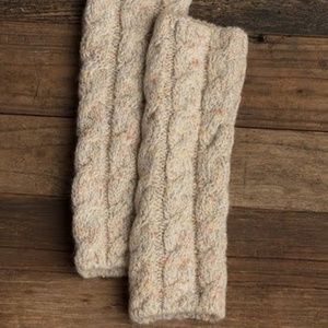 🐨NWT! Truffle Cabin Arm Warmers by Lemon Legwear